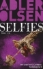 Buchcover und Innenansicht für das Buch: SELFIES (JP/Politikens Forlagshus A/S, Kopenhagen 2016)