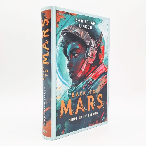 Buchcover und Innenansicht für das Buch: Back to Mars - Kampf um die Freiheit