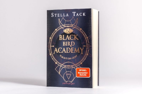 Buchcover und Innenansicht für das Buch: Black Bird Academy - Fürchte das Licht