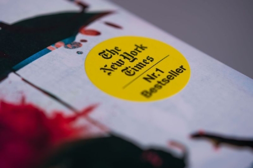 Buchcover und Innenansicht für das Buch: If It Bleeds