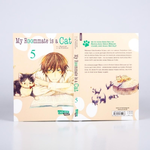 Buchcover und Innenansicht für das Buch: Doukyonin wa Hiza, Tokidoki, Atama no Ue
