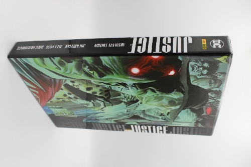 Buchcover und Innenansicht für das Buch: Justice #1-#12
