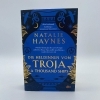 Buchcover und Innenansicht für das Buch: A Thousand Ships