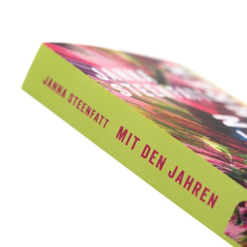 Buchcover und Innenansicht für das Buch: Mit den Jahren