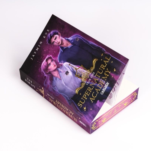 Buchcover und Innenansicht für das Buch: Supernatural Academy: Year One