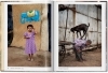 Buchcover und Innenansicht für das Buch: Steve McCurry. Animals