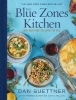 Buchcover und Innenansicht für das Buch: The Blue Zones Kitchen