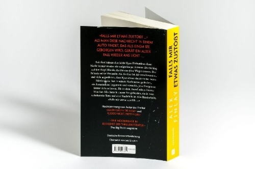 Buchcover und Innenansicht für das Buch: If Something Happens to Me