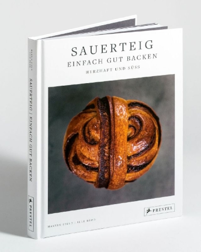 Buchcover und Innenansicht für das Buch: Sourdough: Savoury & Sweet