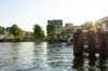 Buchcover und Innenansicht für das Buch: Hallo Amsterdam: 27 Tipps für Cafés, Kultur und mehr