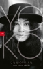 Buchcover und Innenansicht für das Buch: YOKO ONO: The Definitive Biography