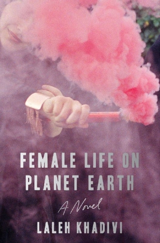 Buchcover und Innenansicht für das Buch: Female Life on Planet Earth